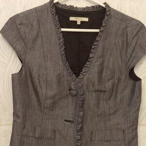 Ladies RW&Co dark grey short sleeve blazer size small like new